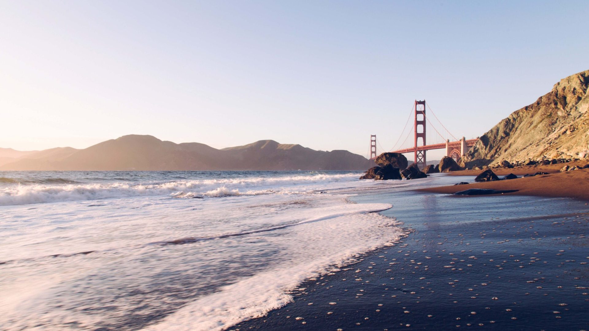 Mesmerizing View Calm Ocean With Bridge Mountains Background Usa Scaled Riw197ukpfta38ql9s6nkwmb1w14g4zsu6mwmj94j4