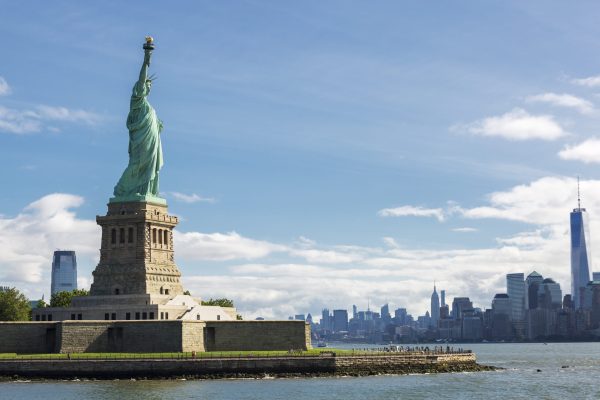 Statue Liberty New York City Skyline Usa Scaled Riw0jf5l28kp51hpduvjunkkwxnv1ot2x4p29kykrk